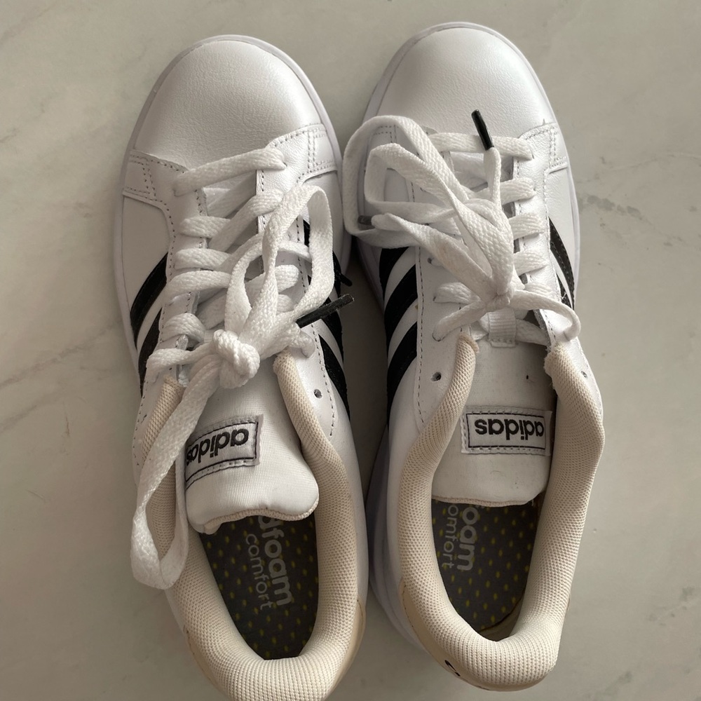 Adidas Cloud Comfort Tennis Shoes